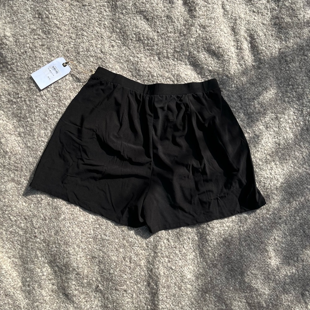 Leith Black Shorts -NWT
